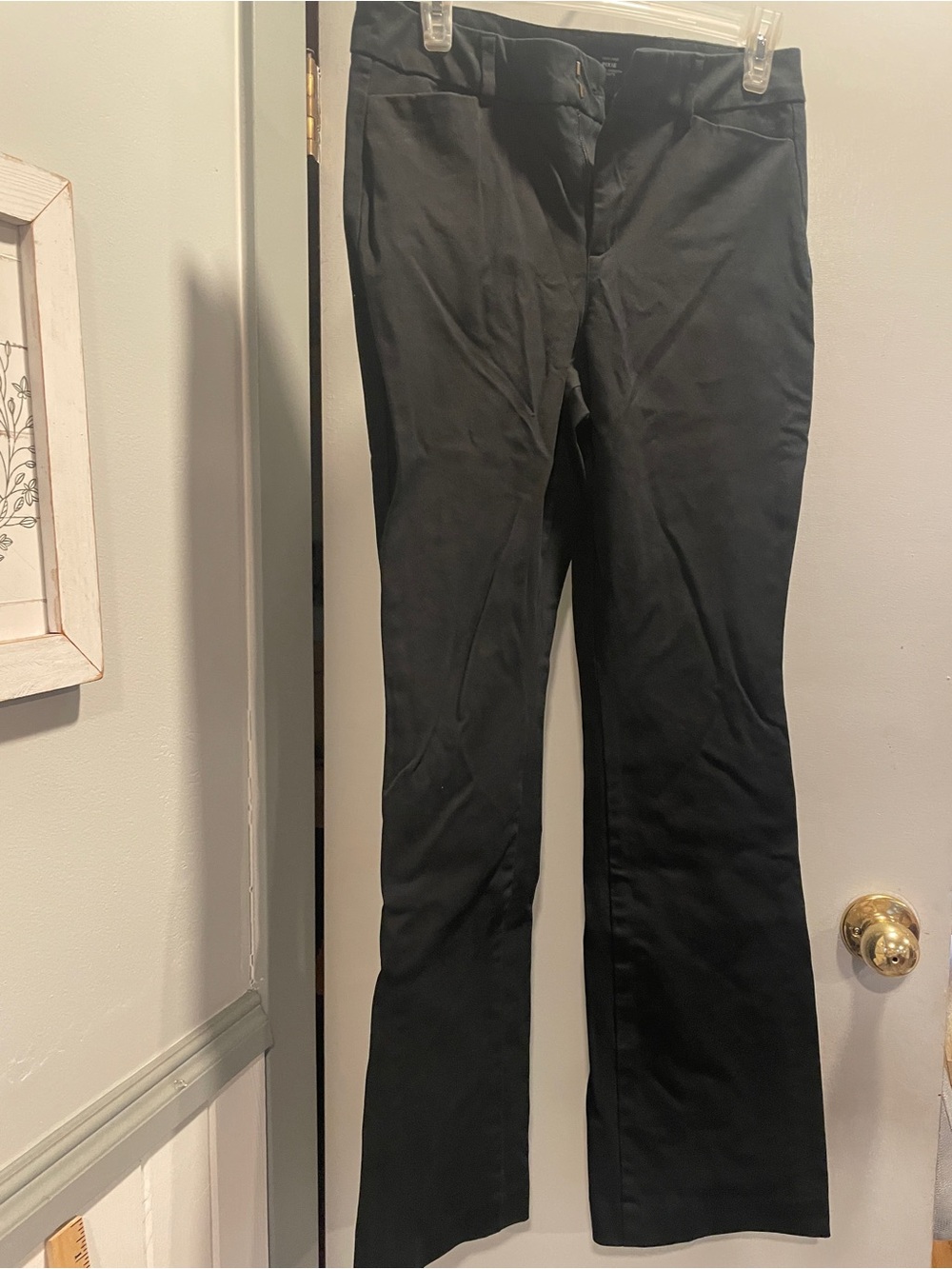 Old Navy High-Rise Pixie Pants - Flare Black size 6